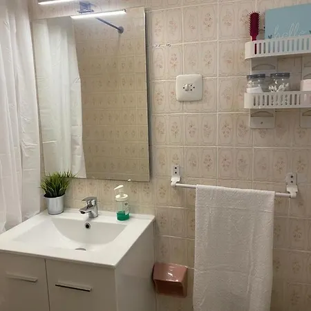 Apartamento 4 Personas En El Centro De Valencia, Plaza El Pilar * Valencia